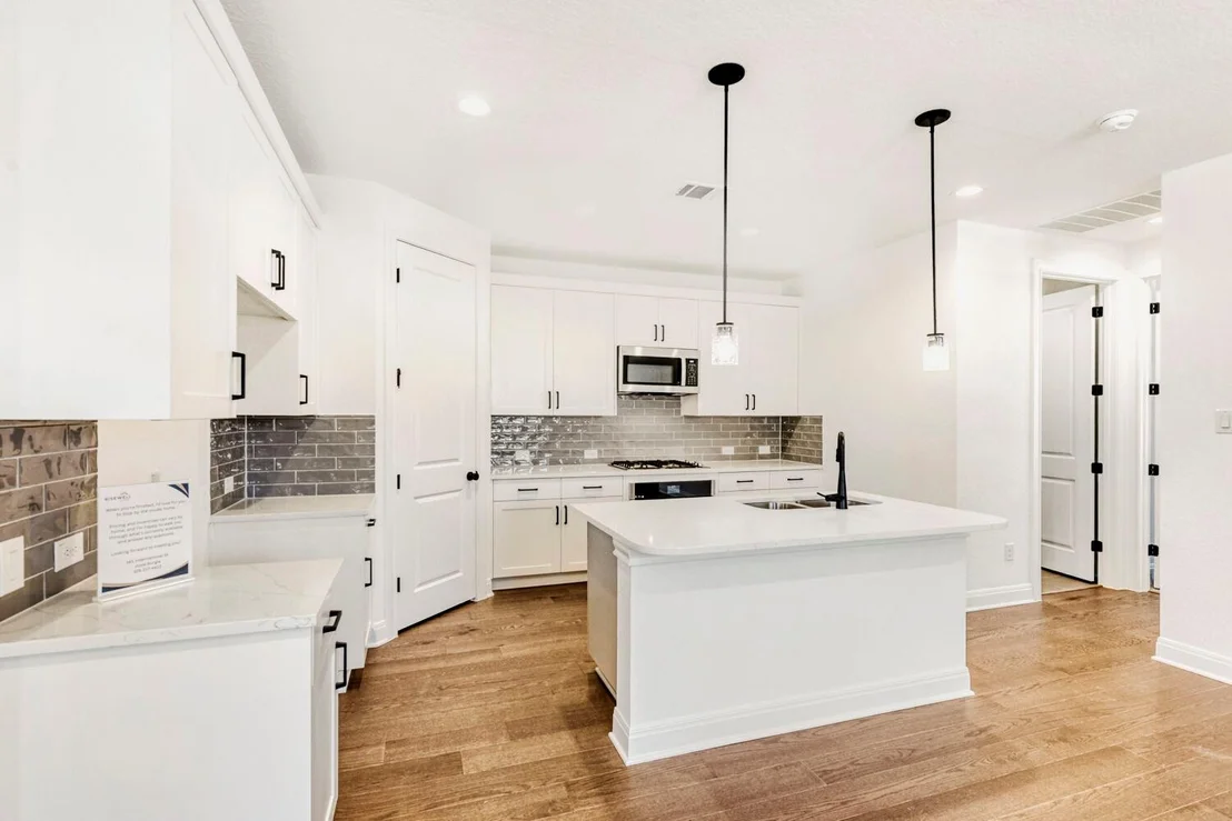 Photo of 338 Orleanian DR