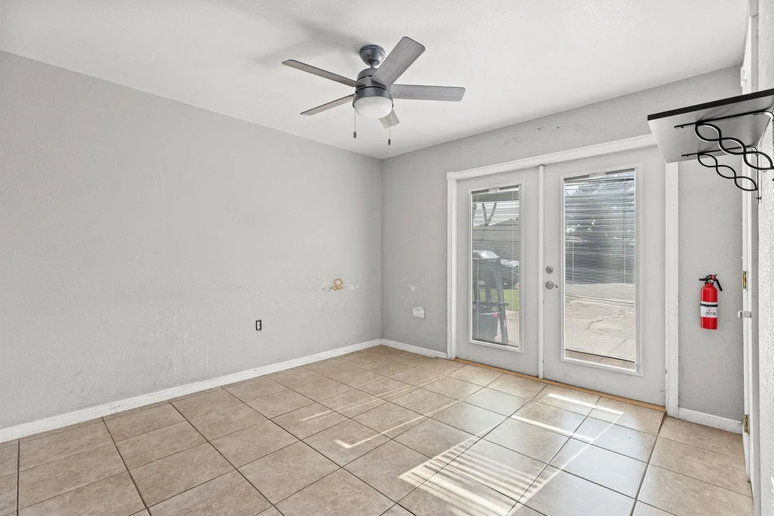 Photo of 1703 Greyson DR