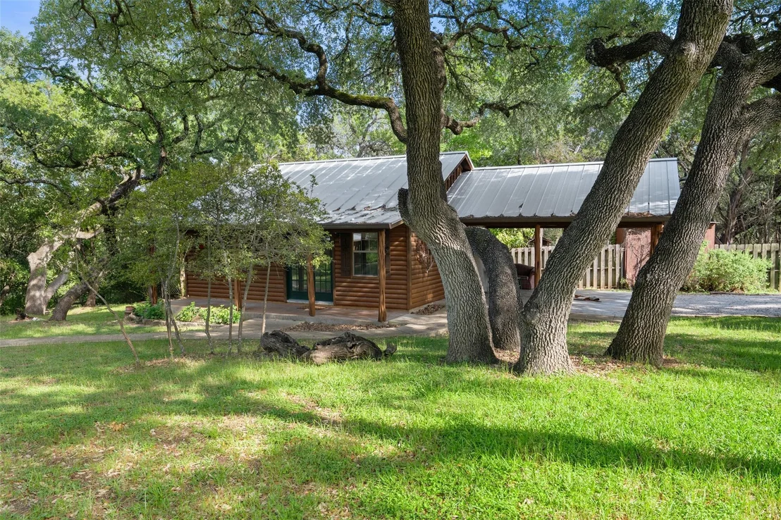 Photo of 301 Wilson Creek CIR