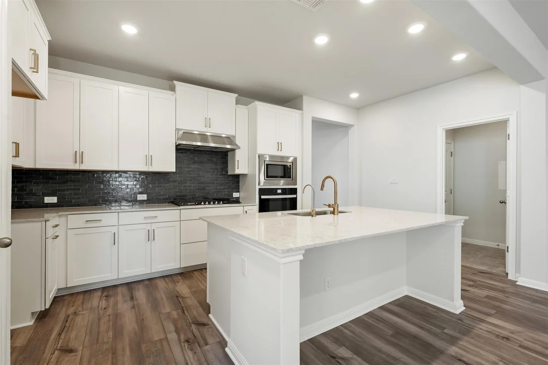 Photo of 536 Redding WAY