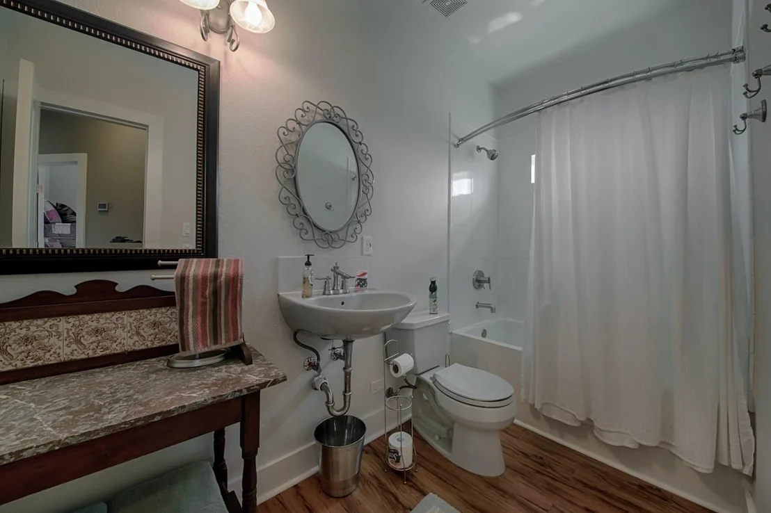 Photo of 348 Chimney Cove DR