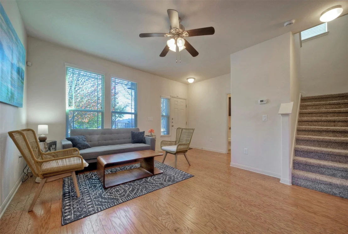 Photo of 18312 Mammoth Cave BLVD