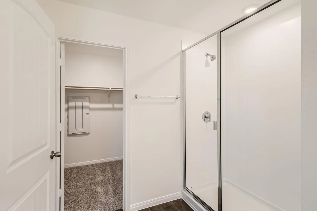 Photo of 508 Gladiola LOOP