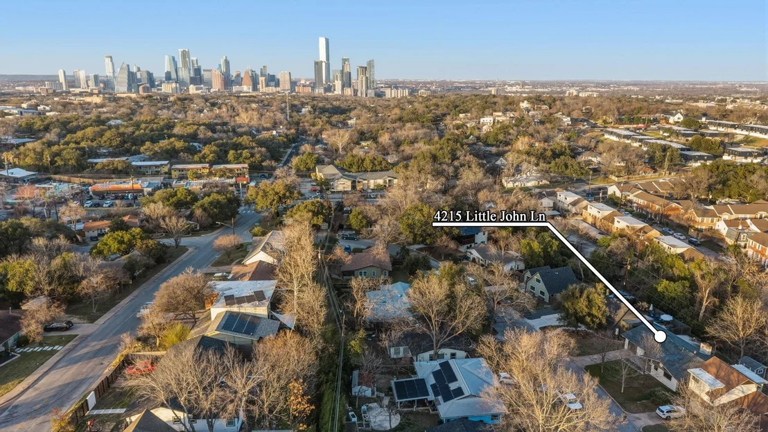 Photo of 2415 Little John LN