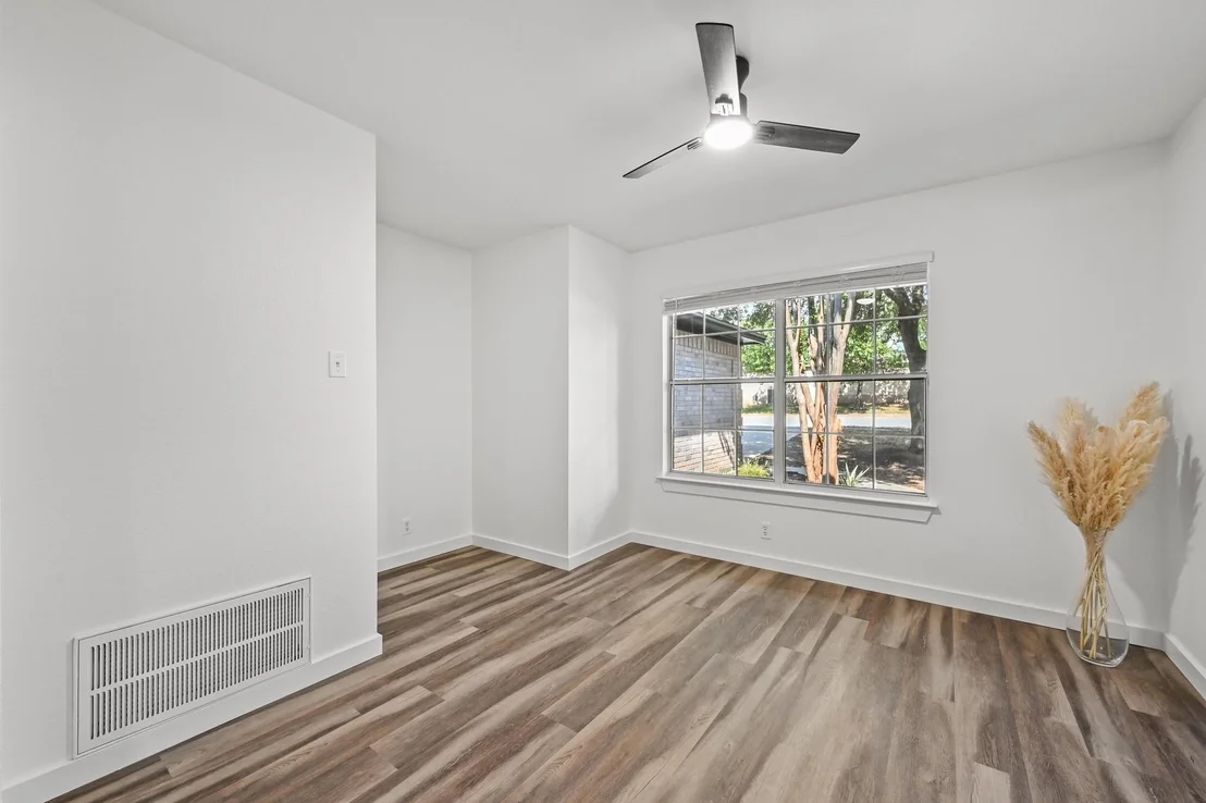 Photo of 8705 Kimono Ridge DR