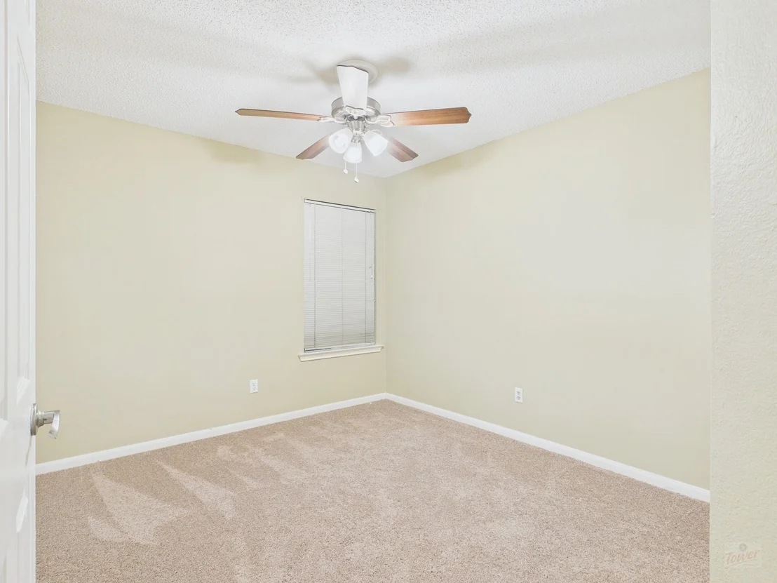 Photo of 14405 Tiffer LN