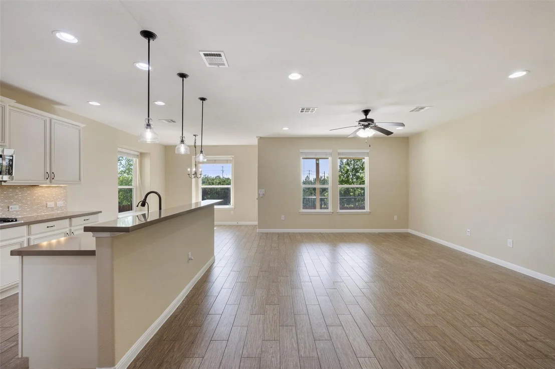 Photo of 11512 Reading WAY