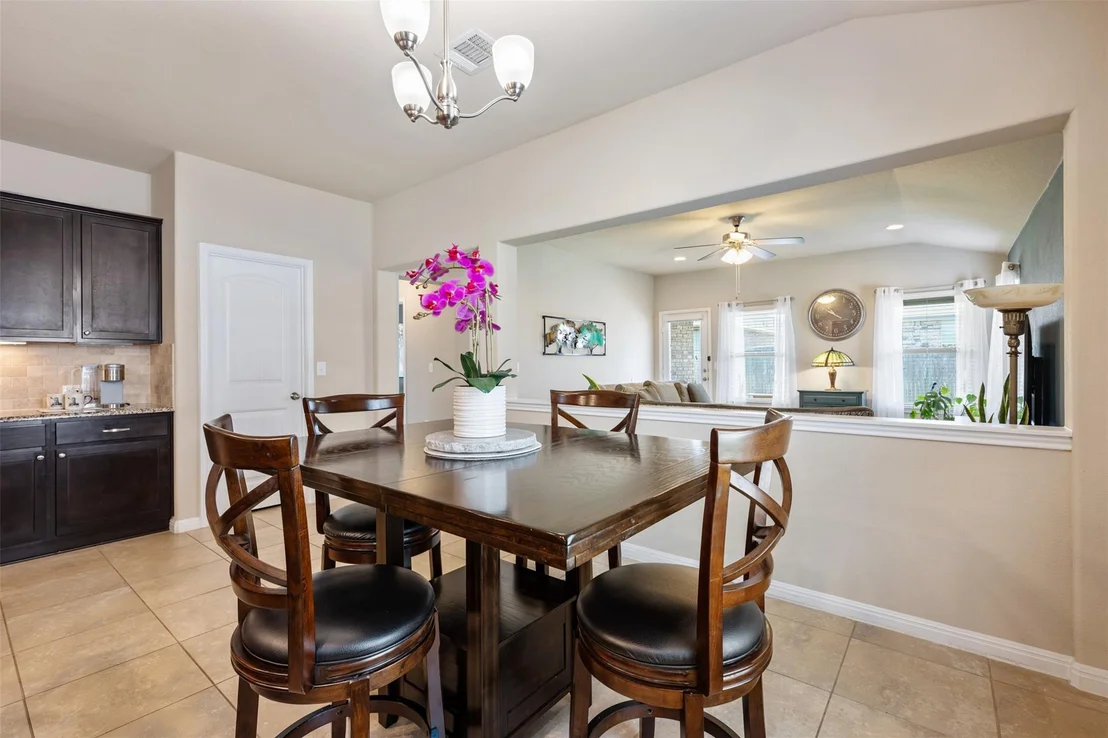 Photo of 604 Longhorn Cavern RD