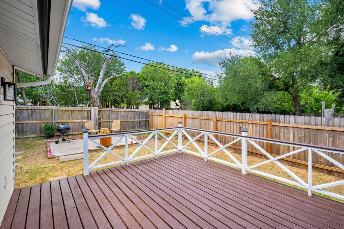 Photo of 3012 Monument DR