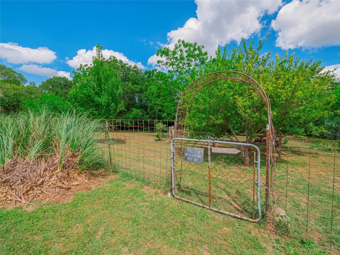 Photo of 1411 County Road 256