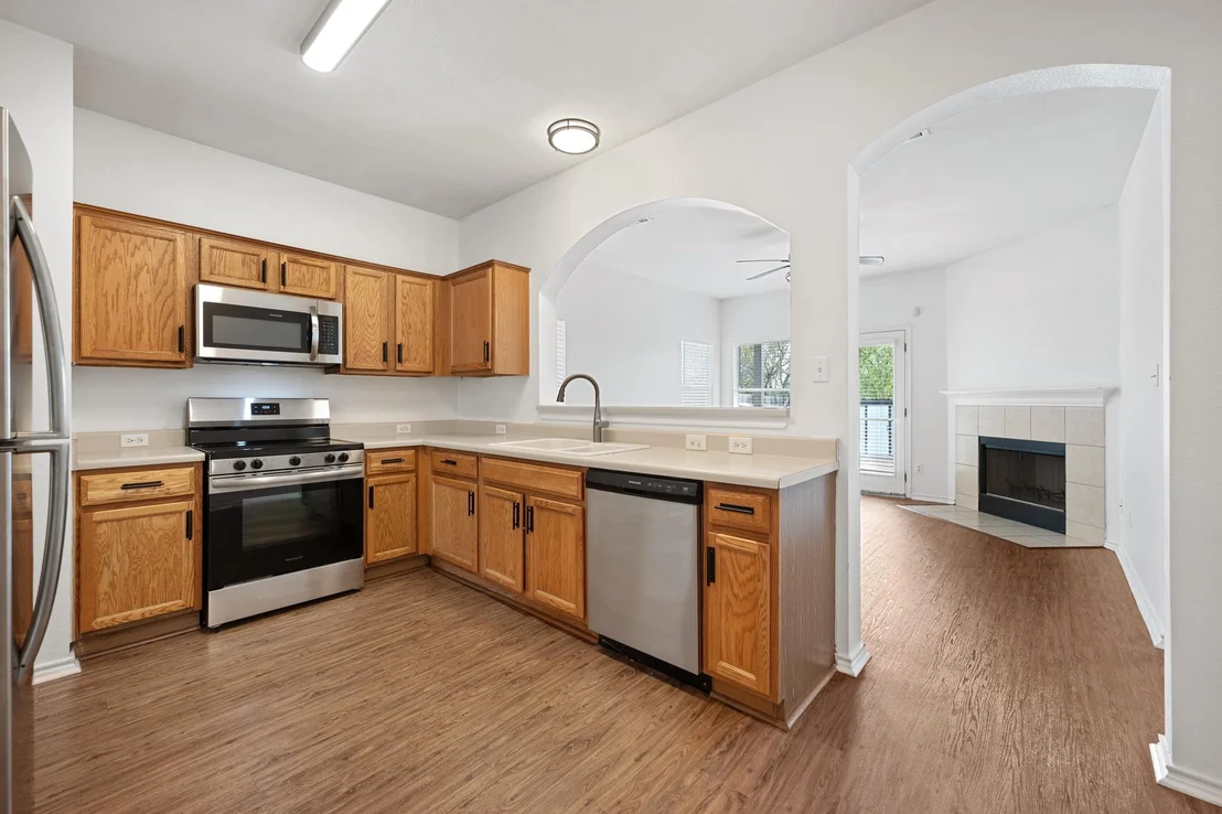 Photo of 12103 Bastrop ST