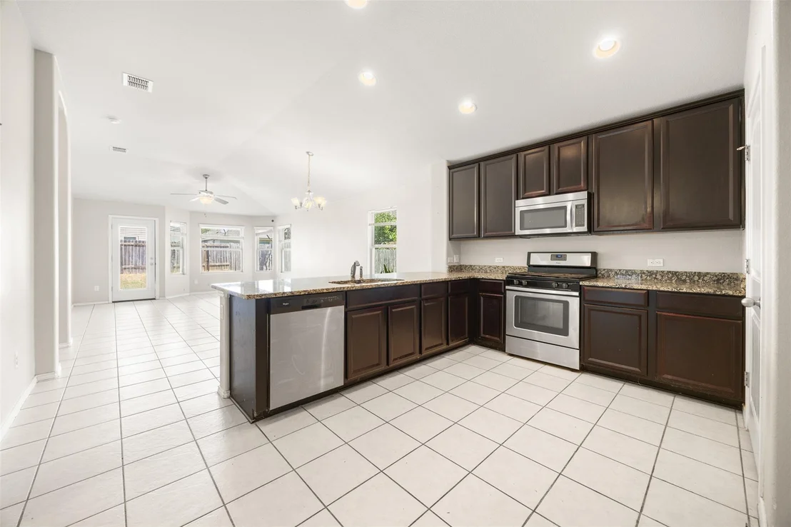Photo of 2514 Garlic Creek DR