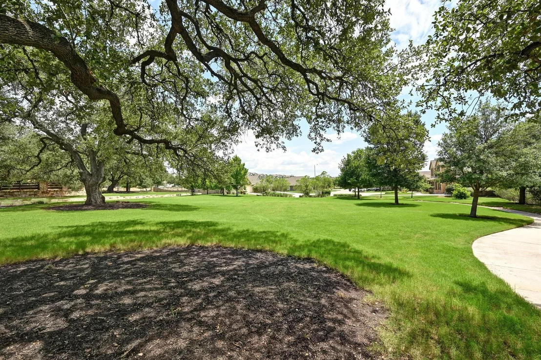Photo of 903 Allende BND
