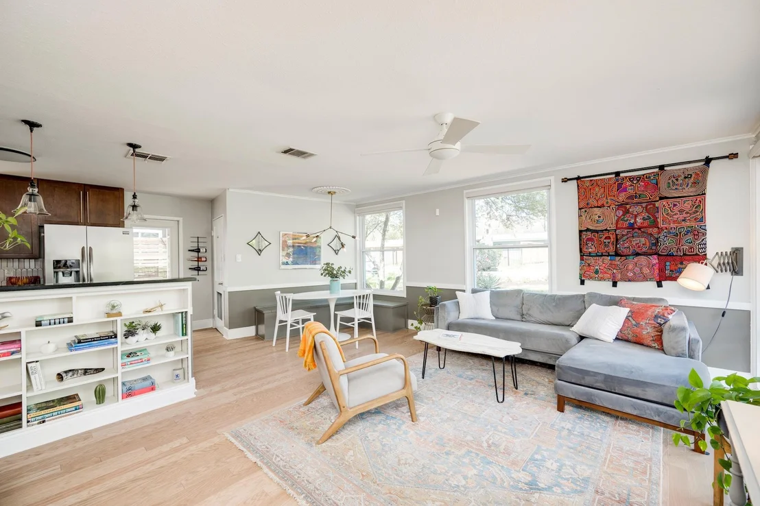 Photo of 1313 Corona DR
