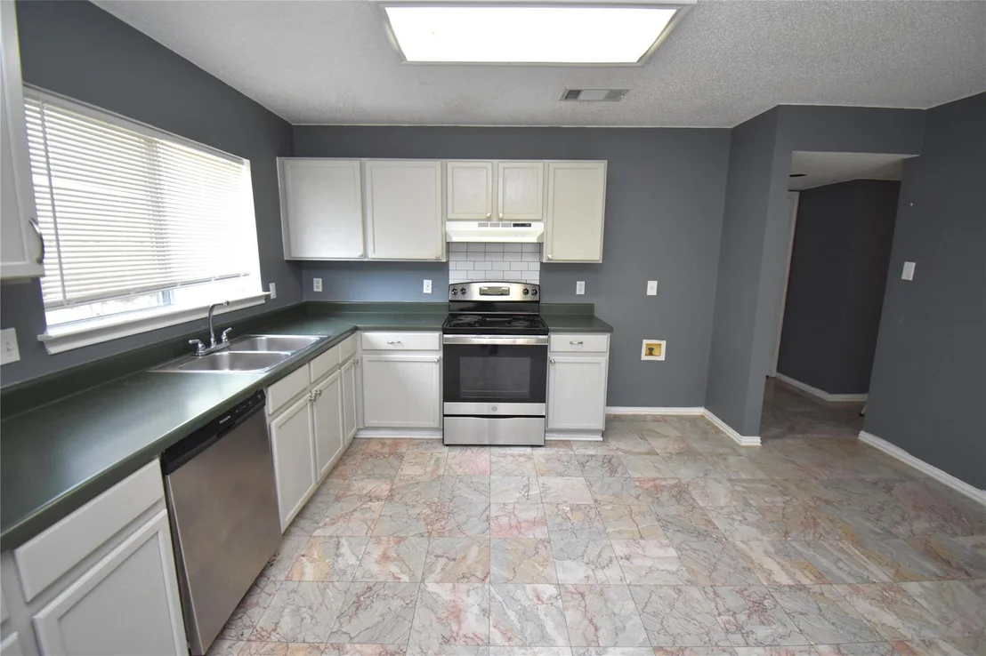 Photo of 1117 Porterfield DR