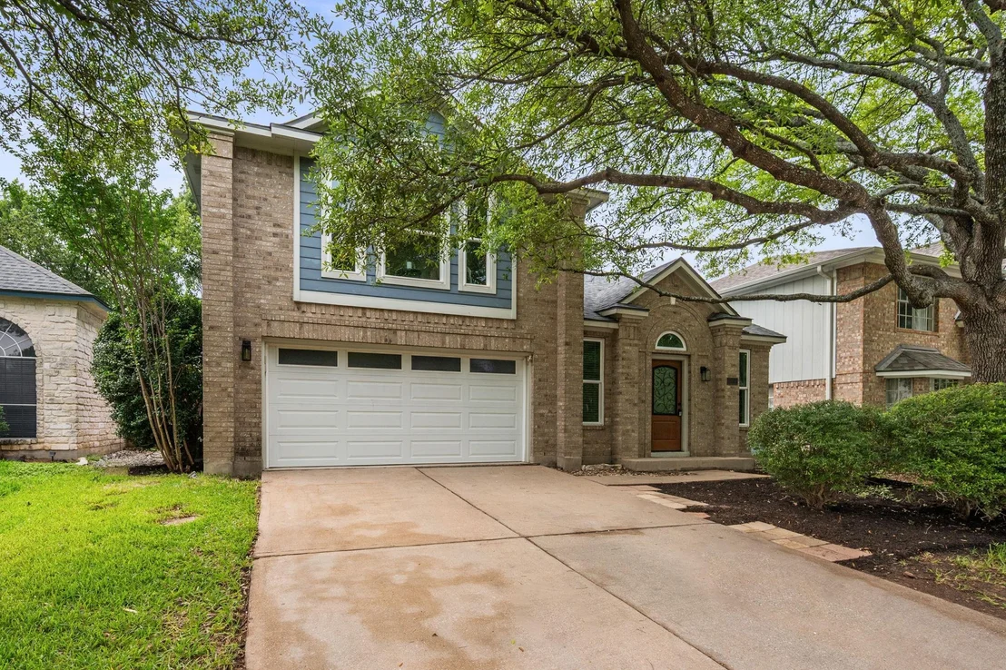Photo of 15408 Ozone PL