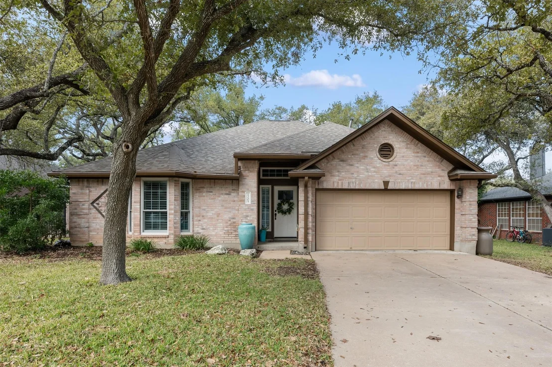 Photo of 1205 Sugarberry DR