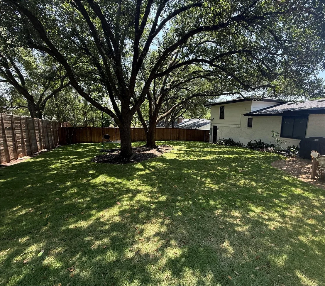 Photo of 7905 Havenwood DR