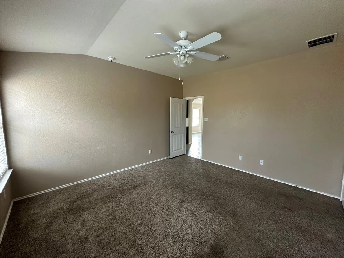 Photo of 905 Ibis Falls LOOP