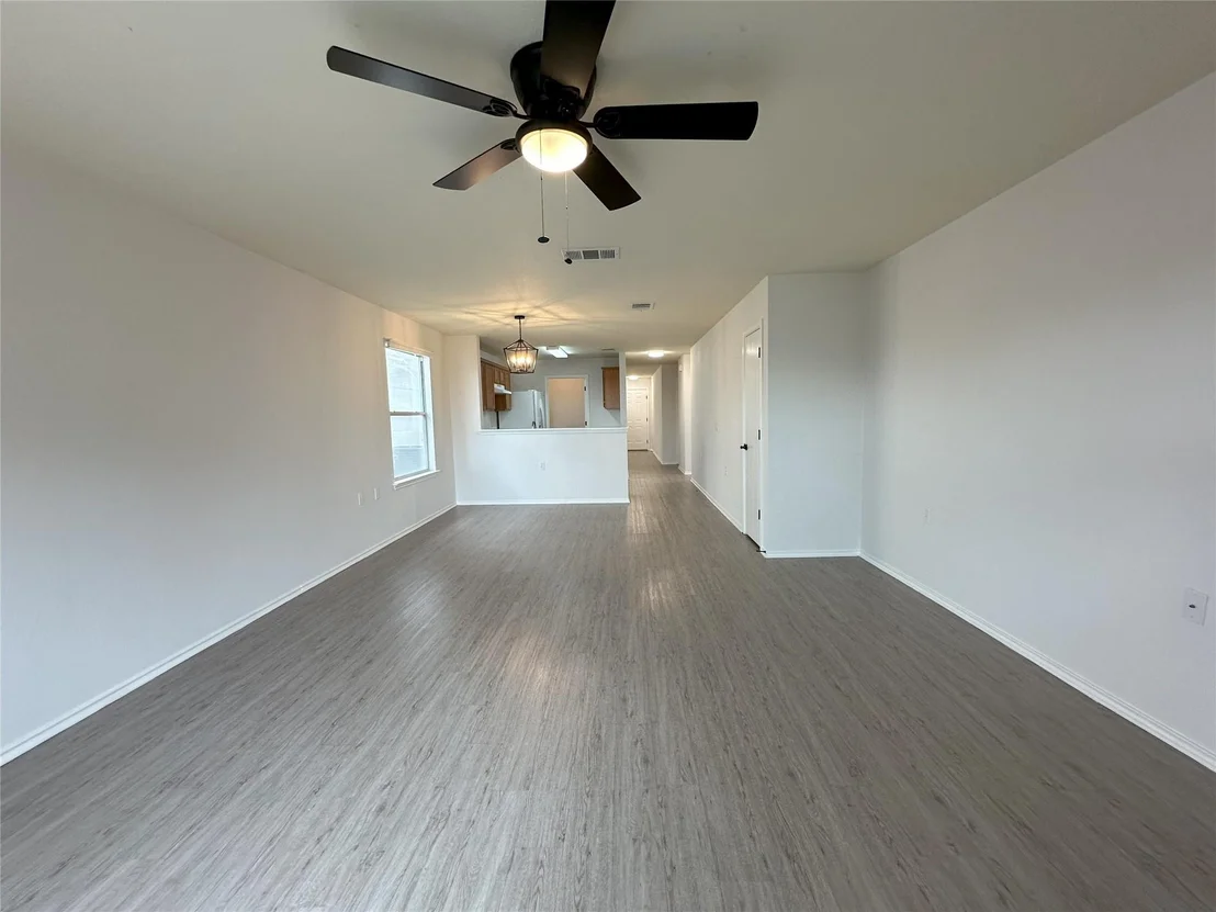 Photo of 5221 Krueger LN