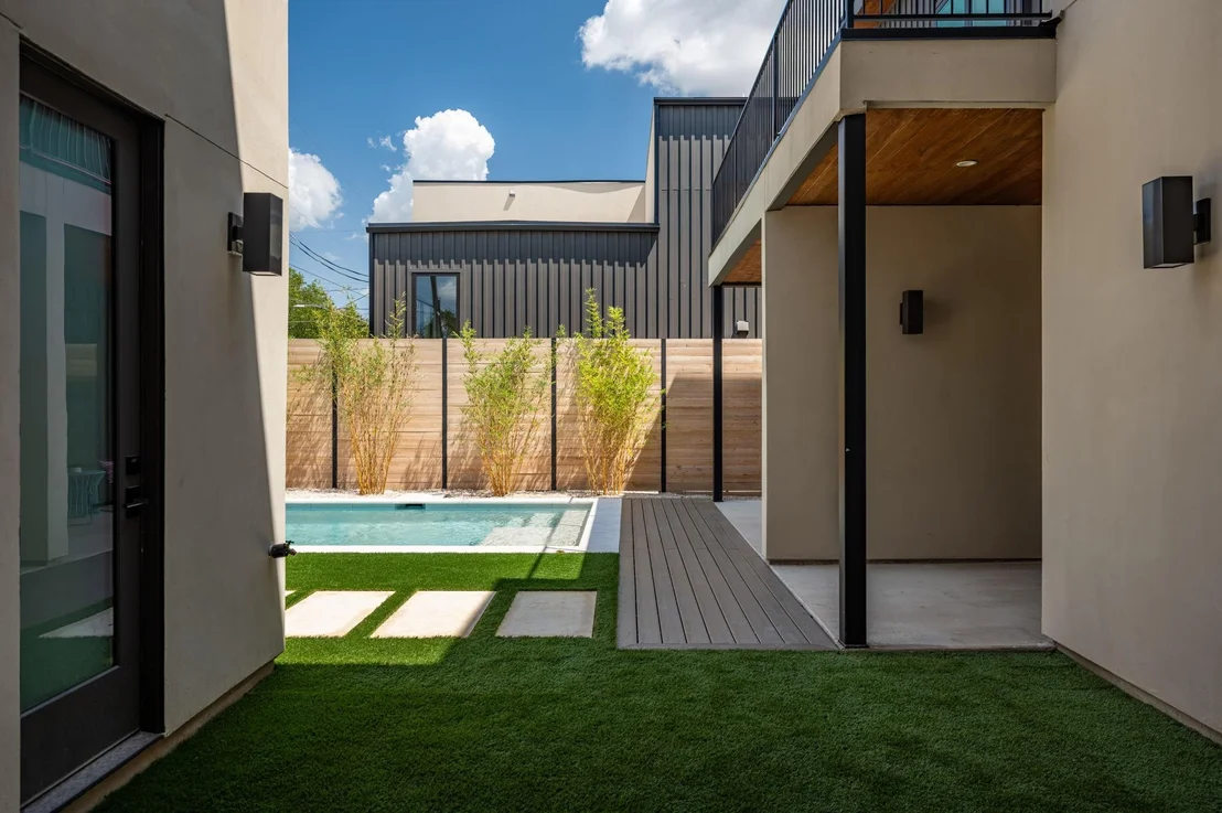 Photo of 6210 Camino Real
