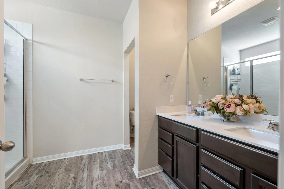 Photo of 133 Empress Tree DR