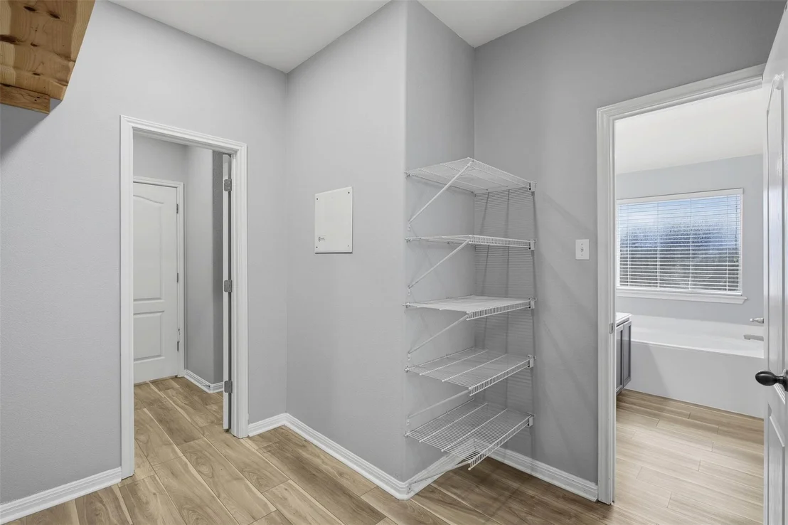 Photo of 1207 Utopia LN