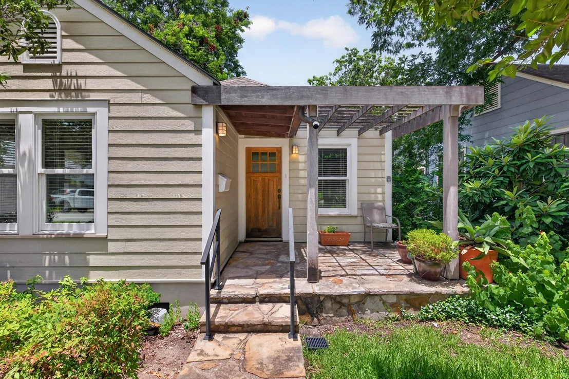 Photo of 4616 Sinclair Ave