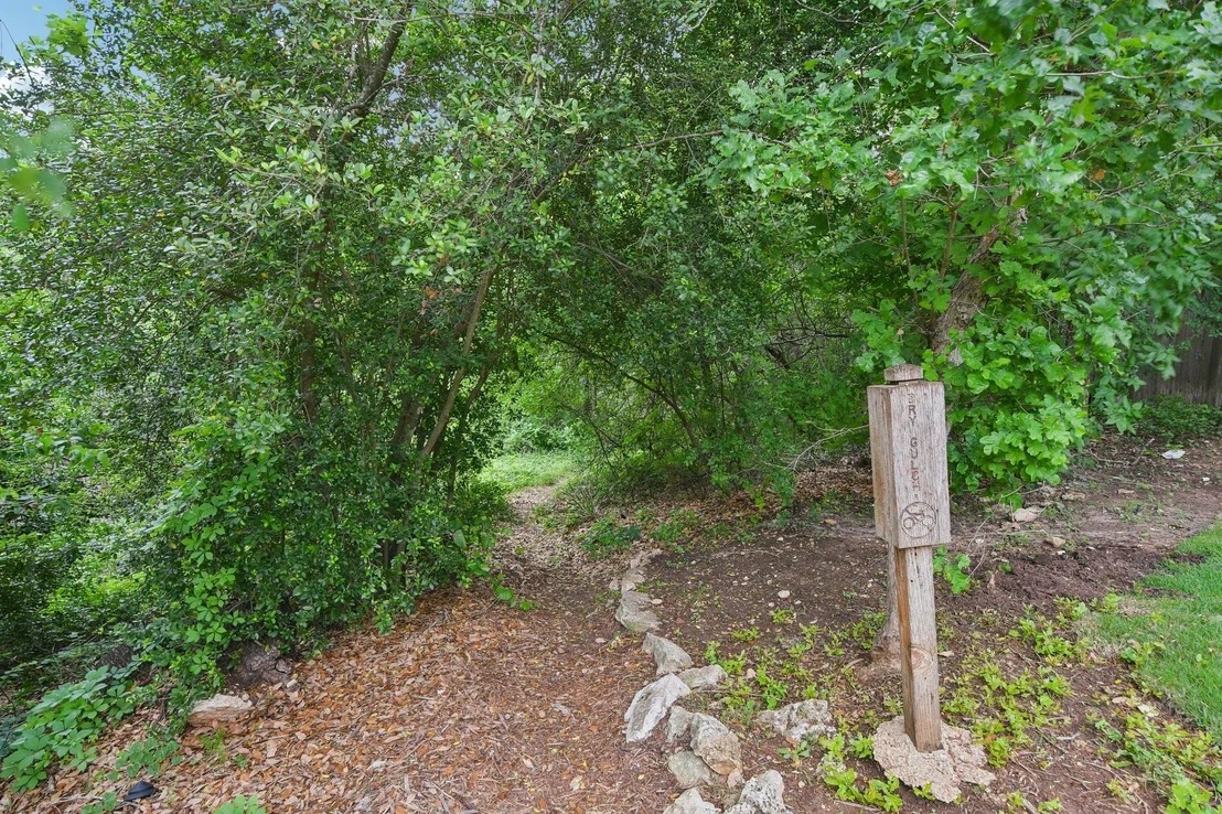 Photo of 12604 McNelly TRL