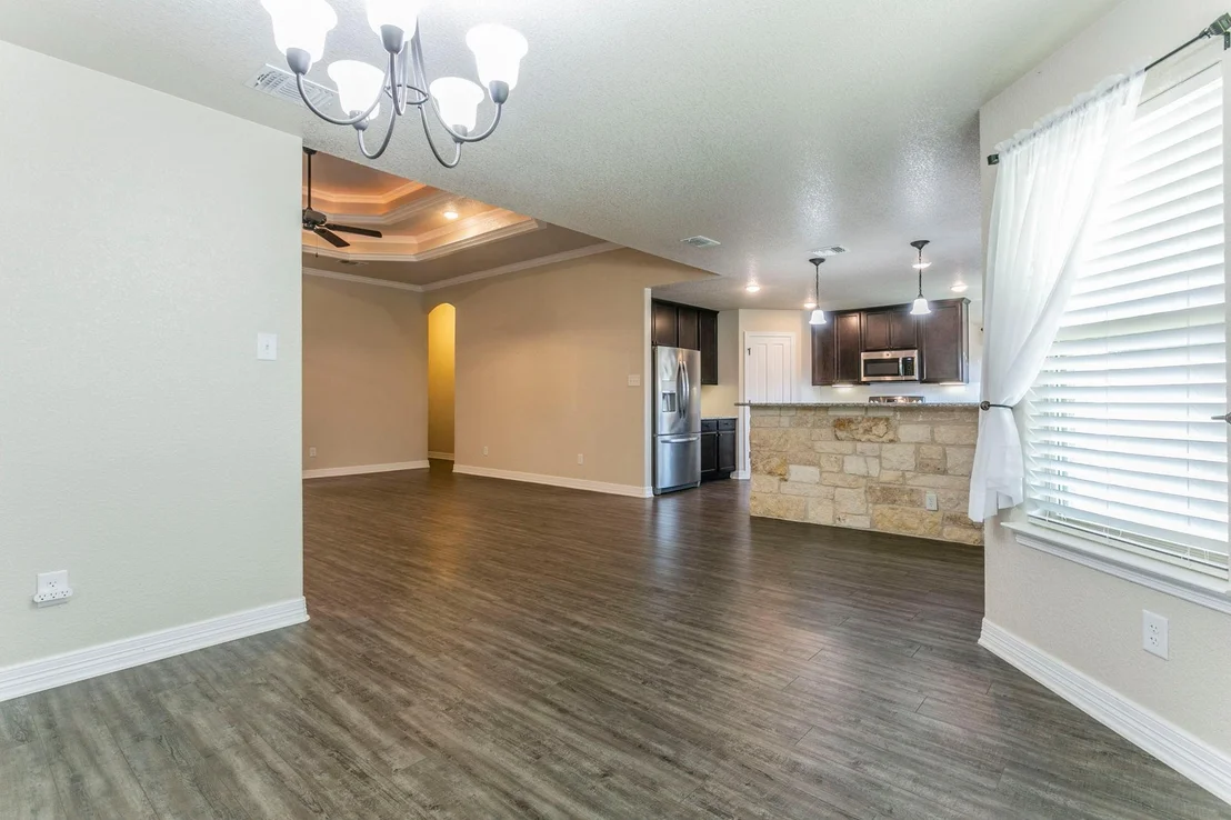 Photo of 1814 Rustic Manor DR