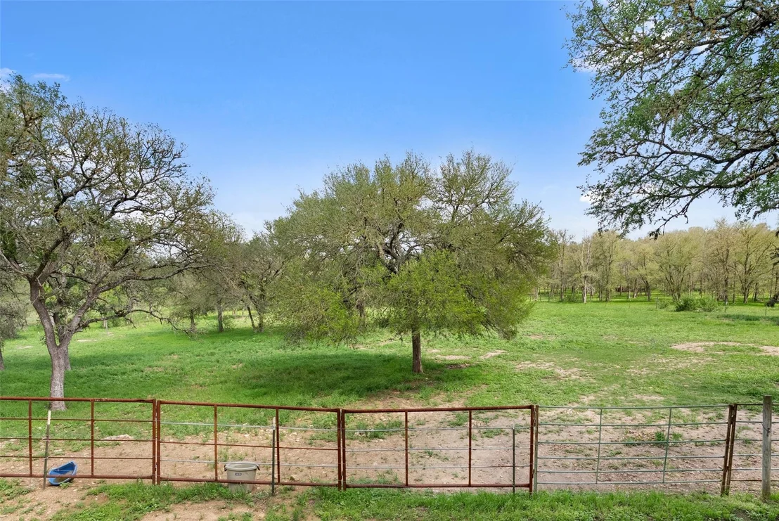 Photo of 274 Old Austin TRL