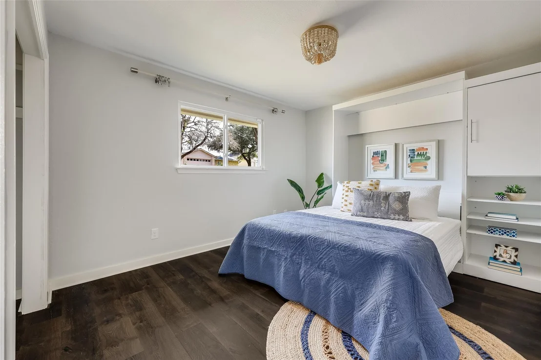 Photo of 8107 Pilgrims PL