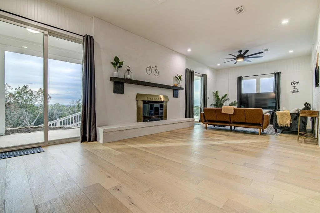 Photo of 215 Coyote LN