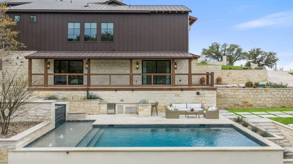 Photo of 4001 Tejon CIR