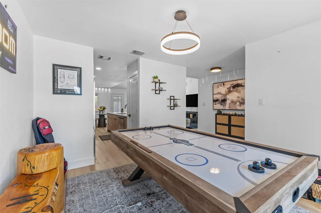 Photo of 3301 Western DR