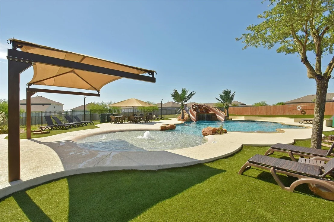 Photo of 232 Westminster DR