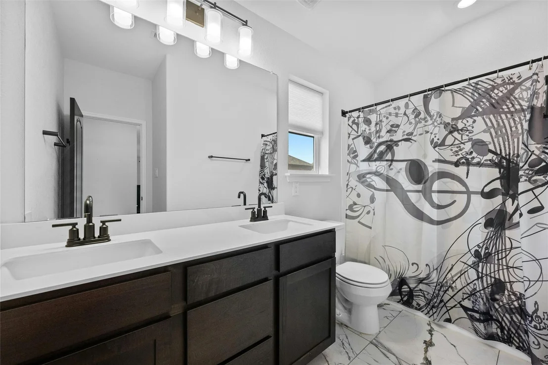 Photo of 181 Auburn ST