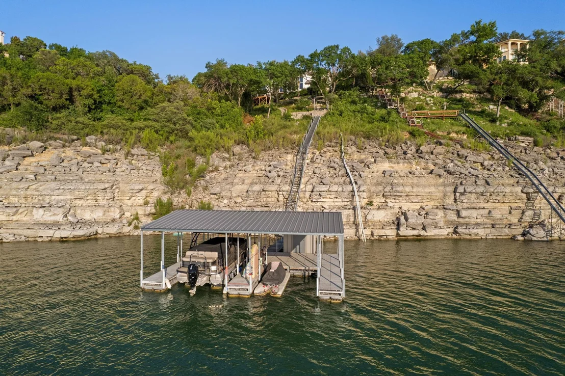 Photo of 8140 Joy RD