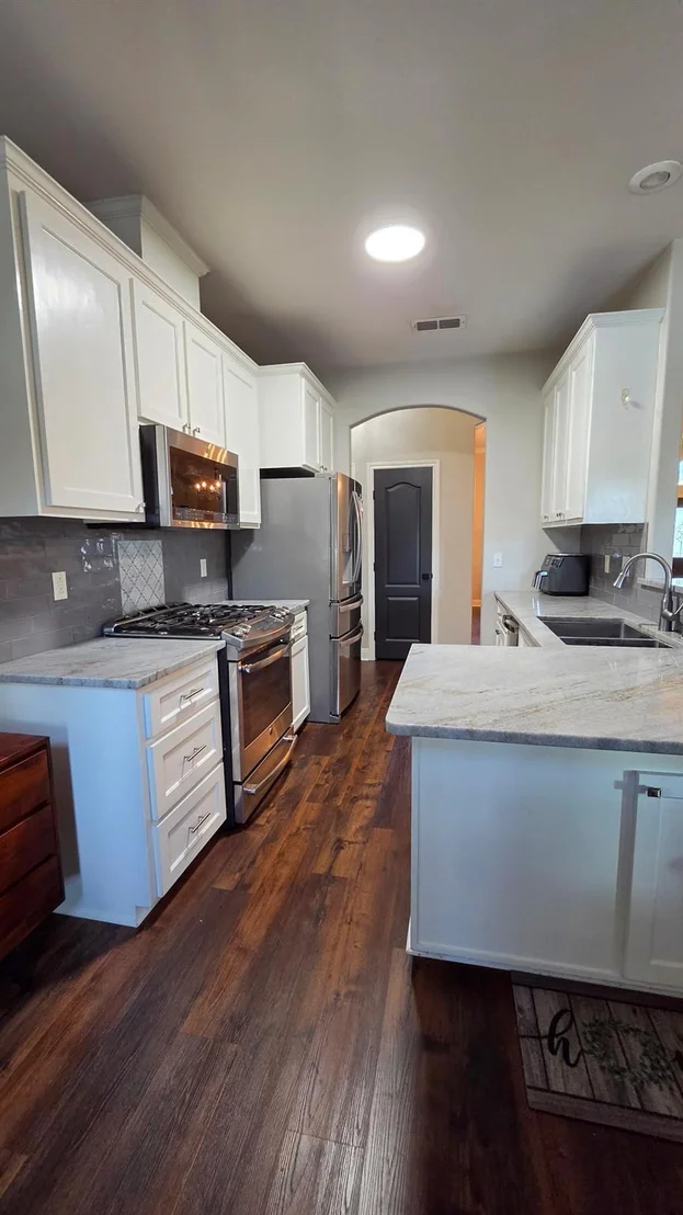 Photo of 125 Rose Mayer LOOP