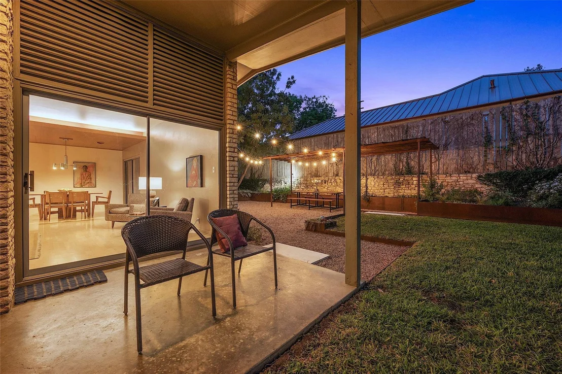 Photo of 1813 Vance CIR