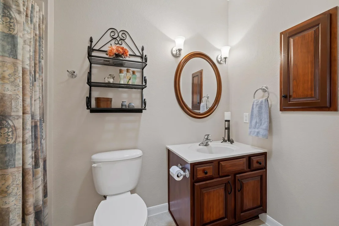 Photo of 302 Rosecliff DR