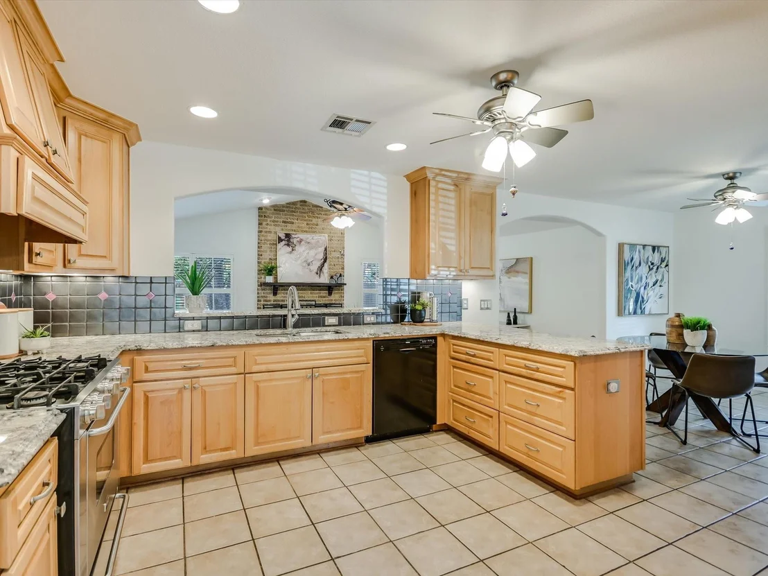 Photo of 8304 High Oak DR