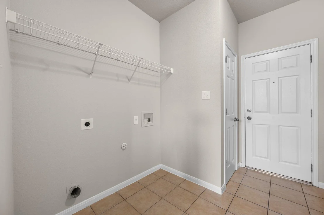 Photo of 215 Gainer DR
