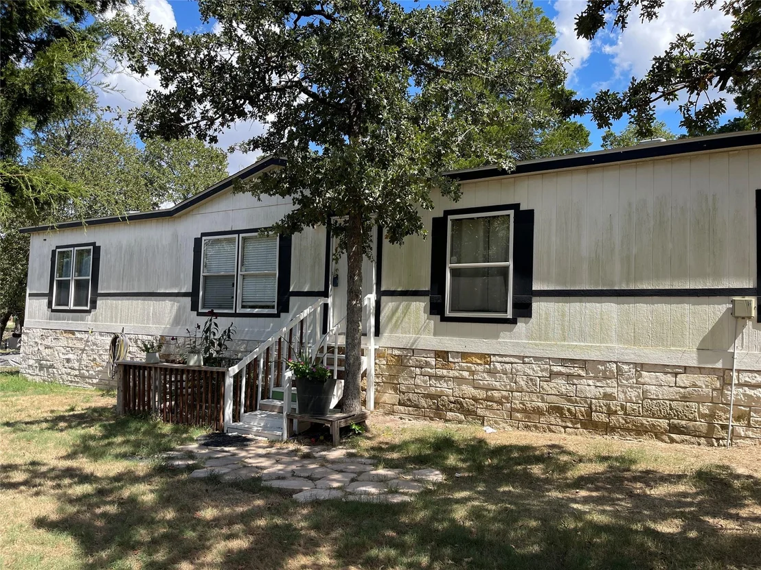 Photo of 103 Azalea Ave