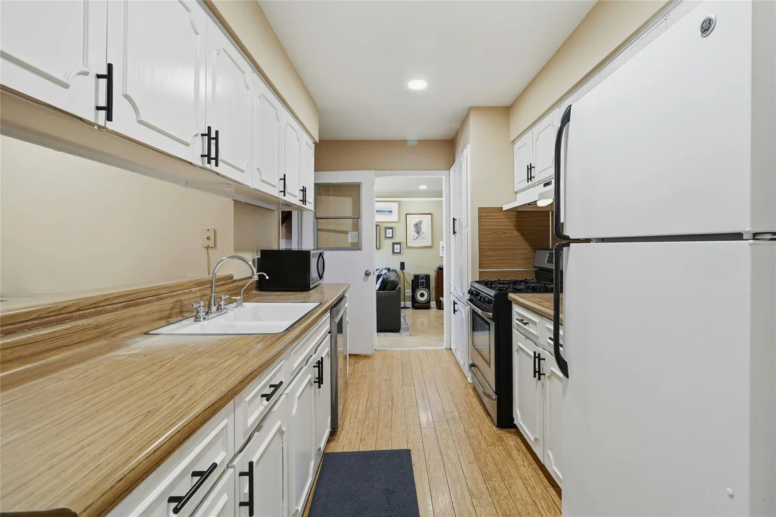 Photo of 505 Lightsey RD