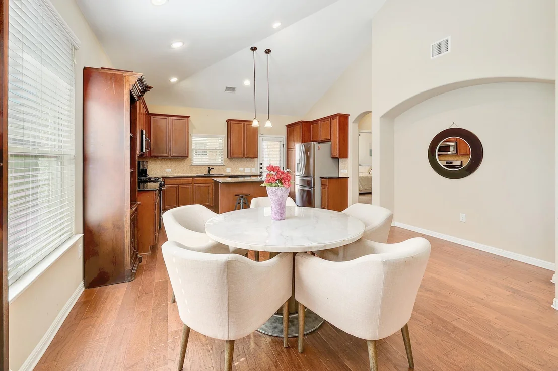 Photo of 16213 Cantania CV
