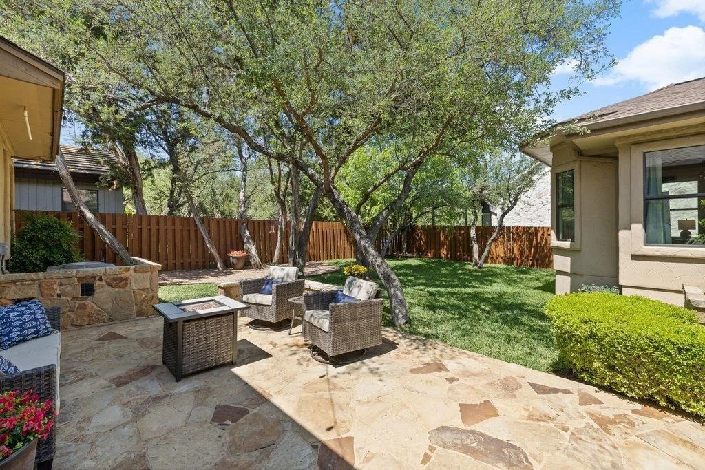 Photo of 102 Blue Jay DR