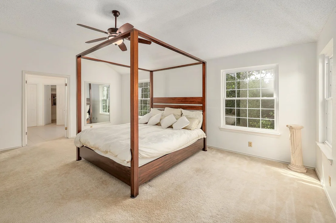 Photo of 2601 Starling DR