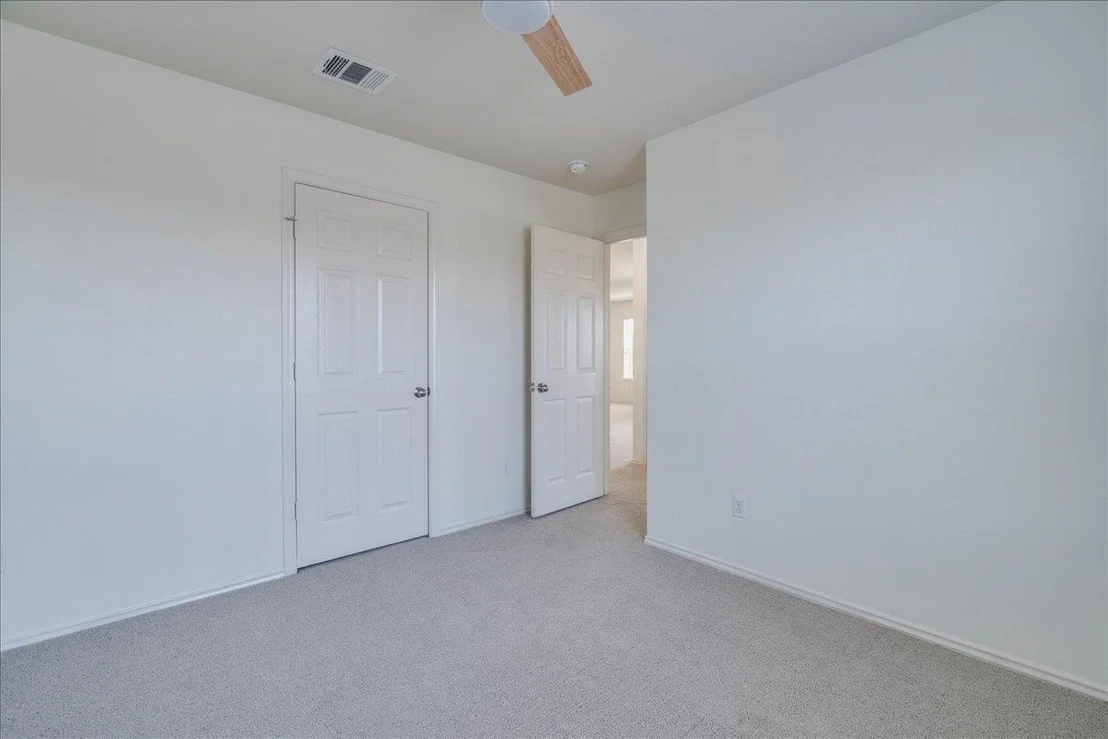 Photo of 186 Sundown Ave