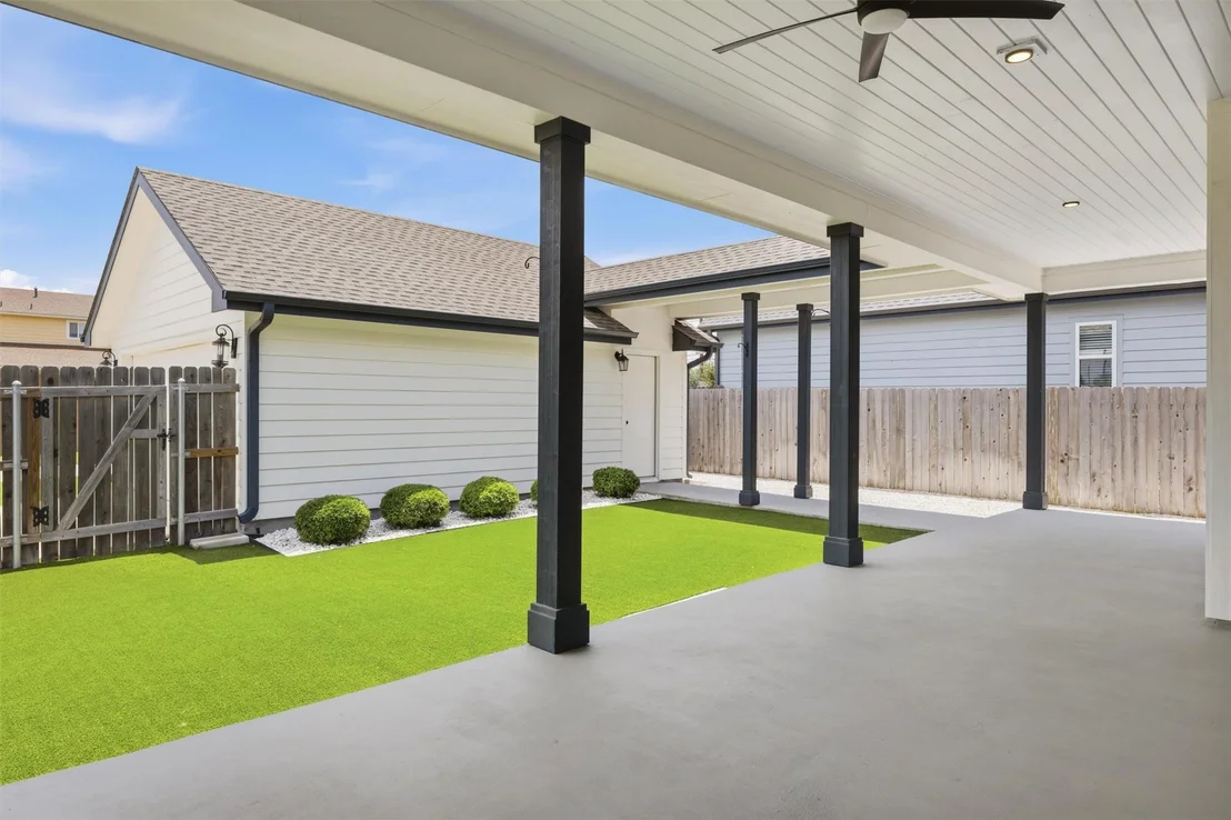 Photo of 1009 Scenic DR
